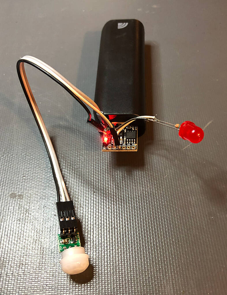 A PIR sensor input, the Digispark clone, the LED output and a 5V battery pack
