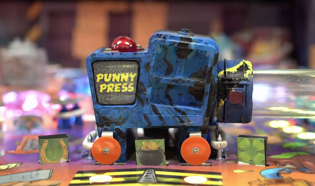 The Punny Press with drop and standup targets below